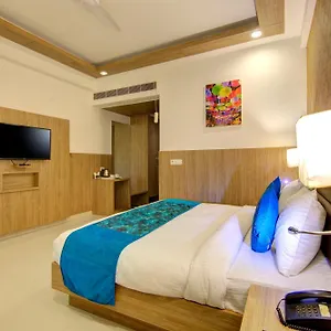 Hotel Elevate